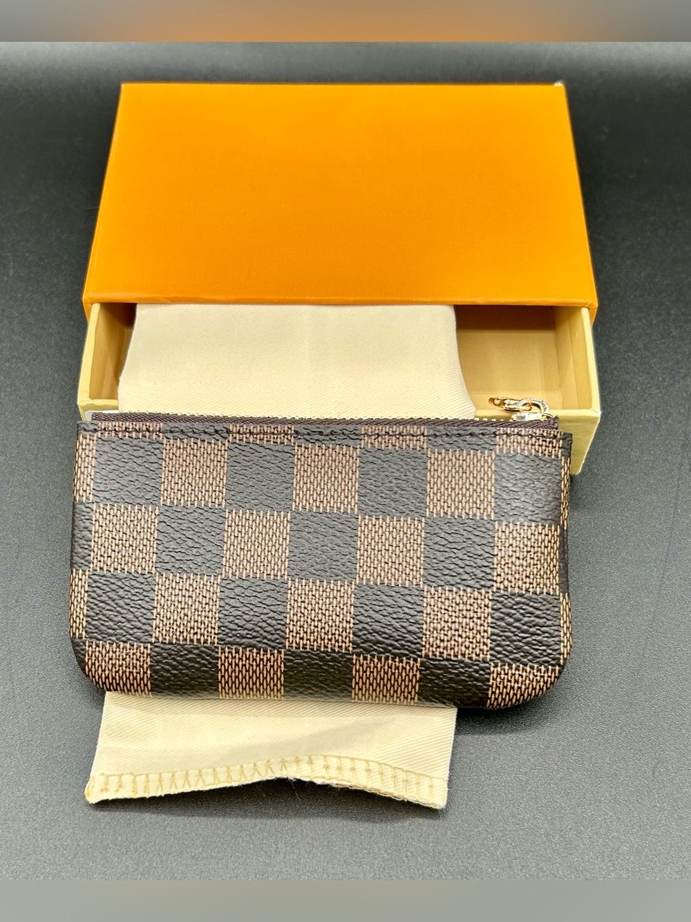 COINS & KEYS POUCH - Bag Brown & Tan color.